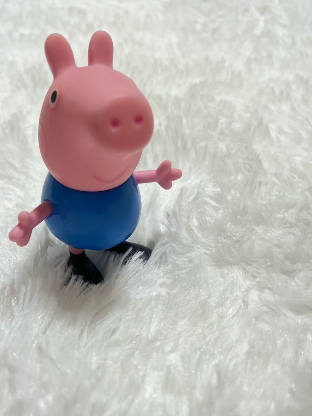 Peppa pig Georgie pig character